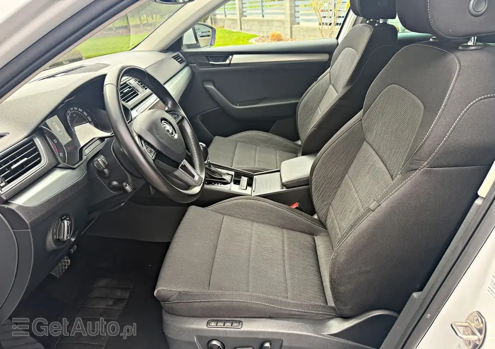 SKODA Superb 2.0 TDI DSG Style