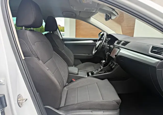 SKODA Superb 2.0 TDI DSG Style