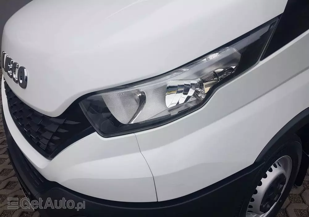IVECO DAILY KONTENER NISKOPODŁOGOWY 4,43x2,23x2,42 SKLEP BAR FOODTRUCK KAMPER KLIMA 