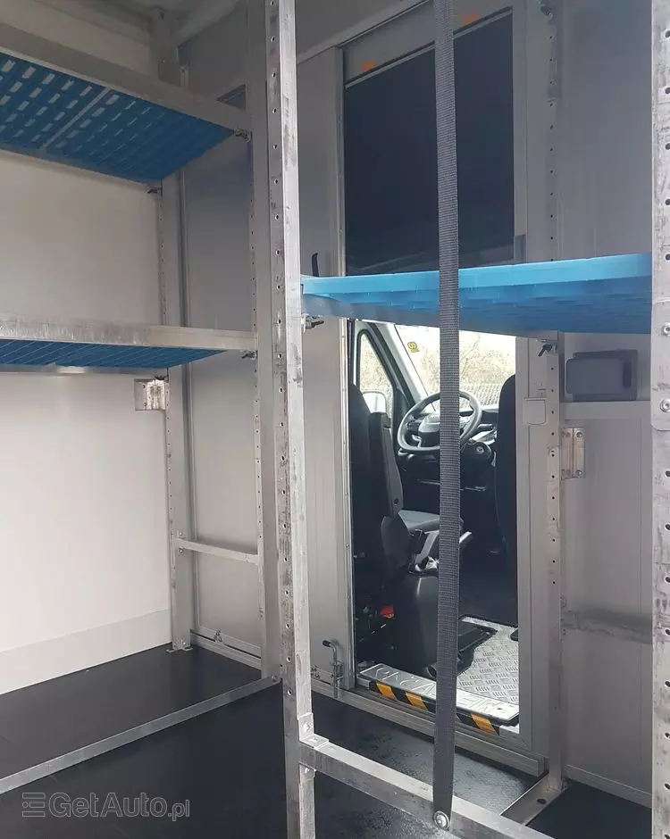 IVECO DAILY KONTENER NISKOPODŁOGOWY 4,43x2,23x2,42 SKLEP BAR FOODTRUCK KAMPER KLIMA 