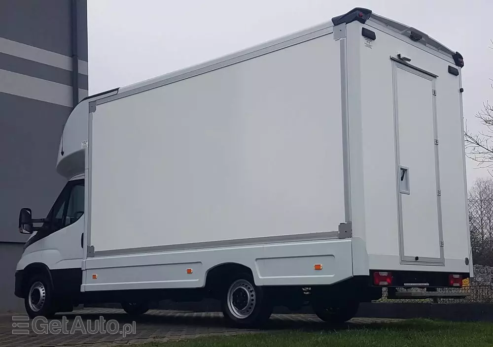 IVECO DAILY KONTENER NISKOPODŁOGOWY 4,43x2,23x2,42 SKLEP BAR FOODTRUCK KAMPER KLIMA 