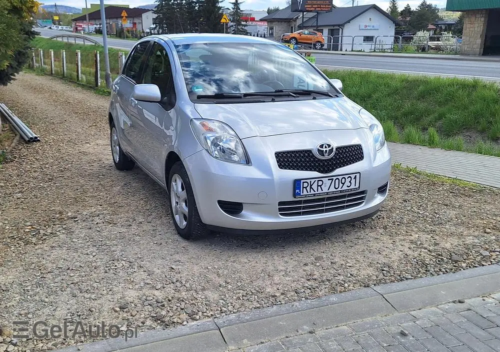 TOYOTA Yaris 1.0 VVT-i Style