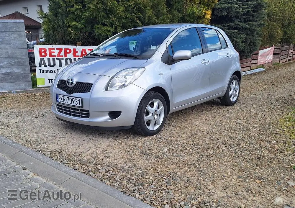 TOYOTA Yaris 1.0 VVT-i Style