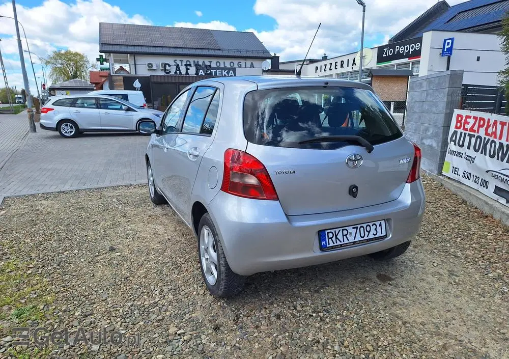 TOYOTA Yaris 1.0 VVT-i Style