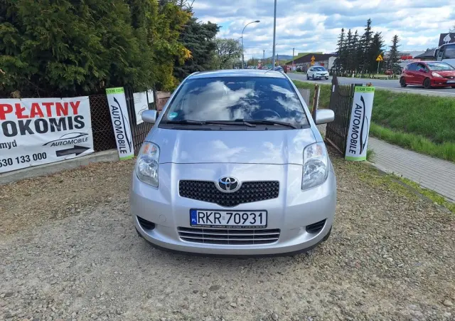 TOYOTA Yaris 1.0 VVT-i Style