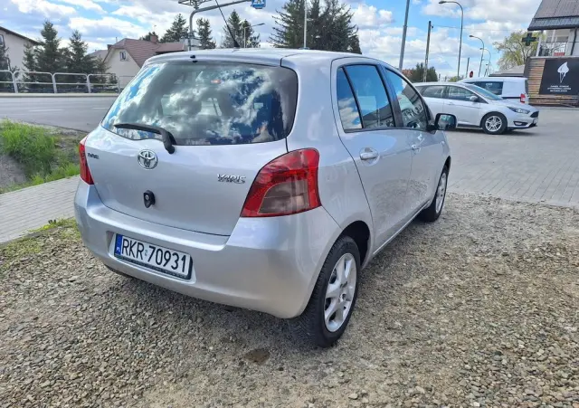 TOYOTA Yaris 1.0 VVT-i Style