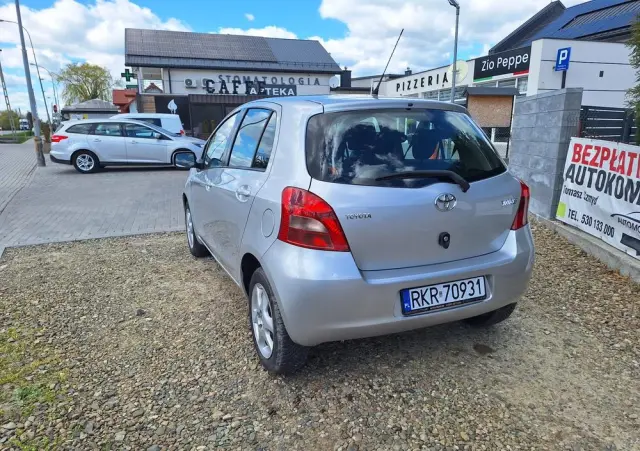 TOYOTA Yaris 1.0 VVT-i Style