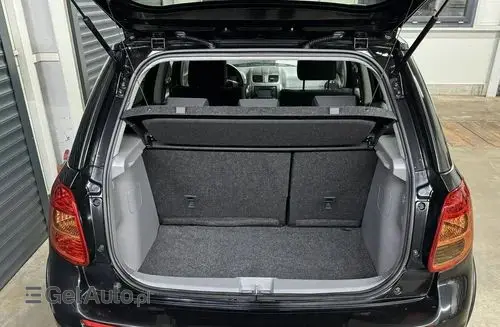 SUZUKI SX4 