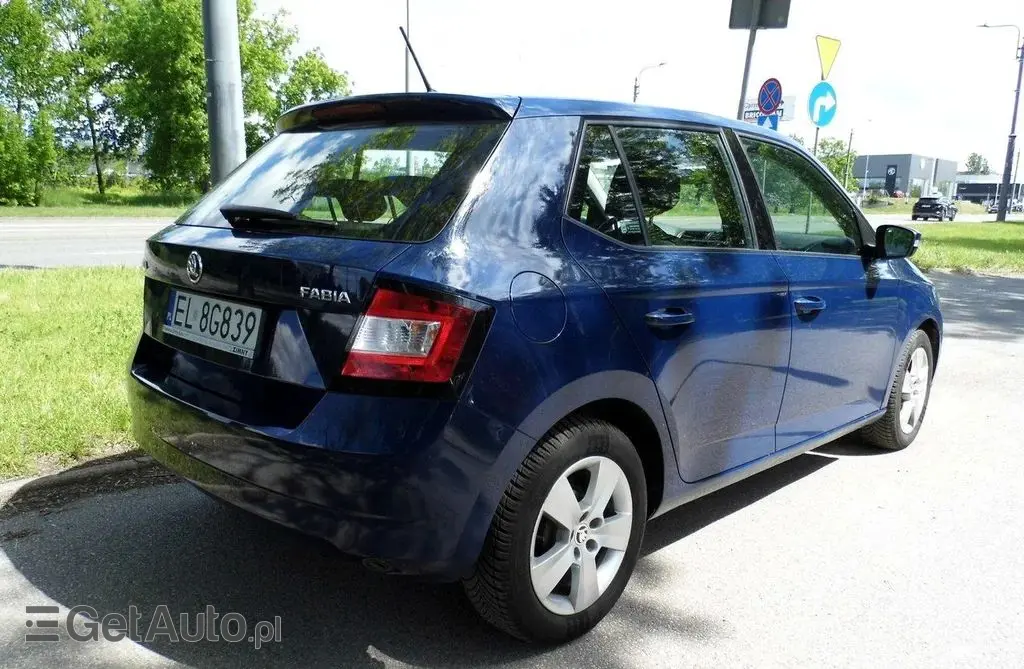 SKODA Fabia 