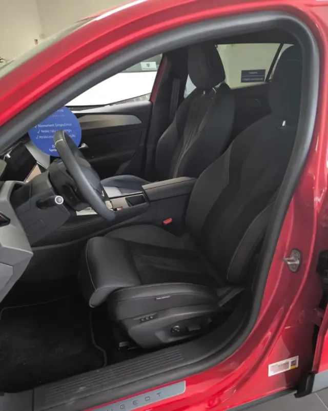 PEUGEOT 408 1.2 PureTech mHEV GT S&S e-DSC6