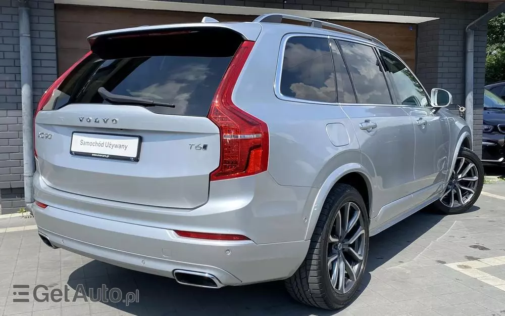 VOLVO XC 90 T6 AWD Momentum 7os