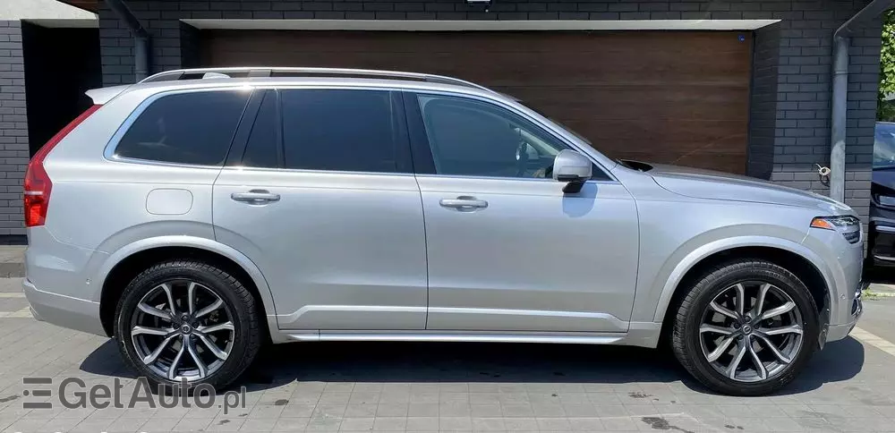 VOLVO XC 90 T6 AWD Momentum 7os