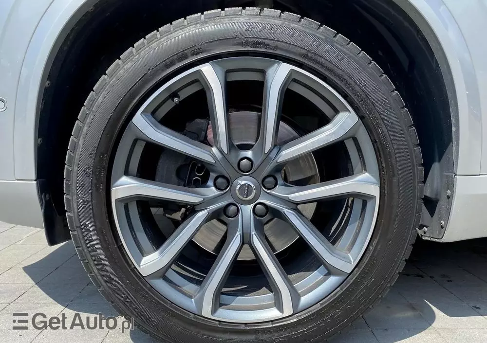 VOLVO XC 90 T6 AWD Momentum 7os