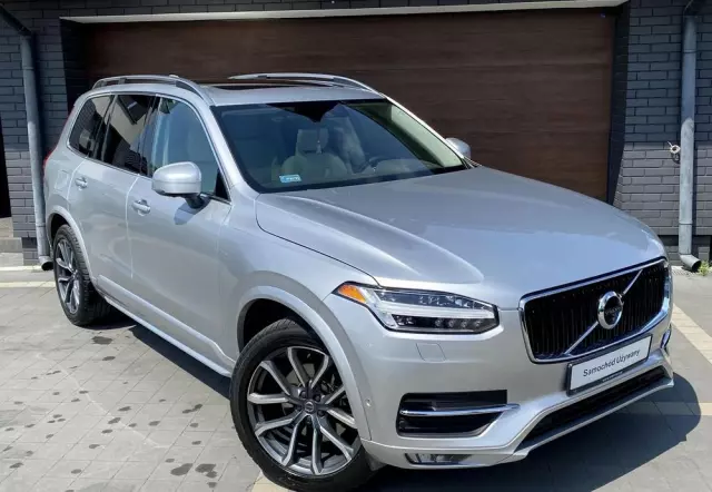 VOLVO XC 90 T6 AWD Momentum 7os