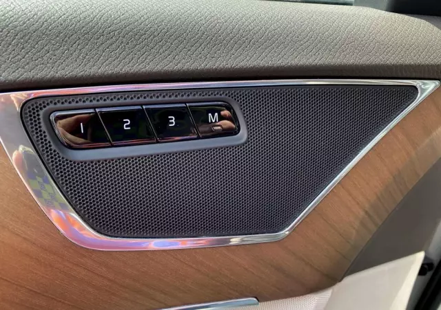 VOLVO XC 90 T6 AWD Momentum 7os