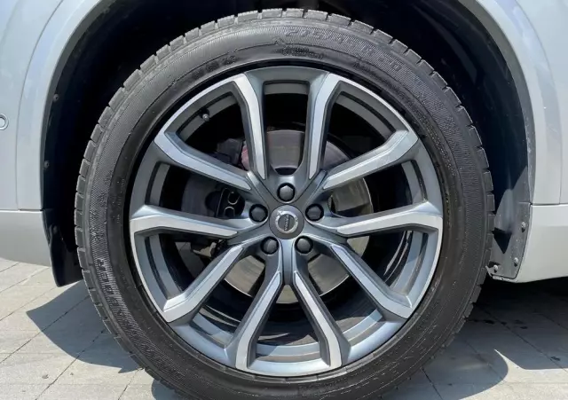 VOLVO XC 90 T6 AWD Momentum 7os