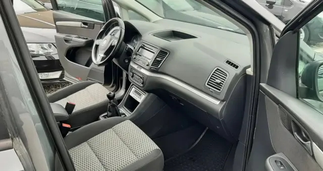 VOLKSWAGEN Sharan 2.0 TDI Freestyle