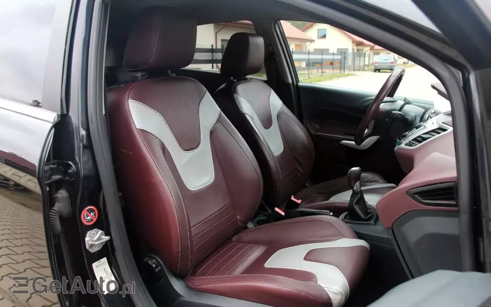 FORD Fiesta 1.6 TDCi Titanium