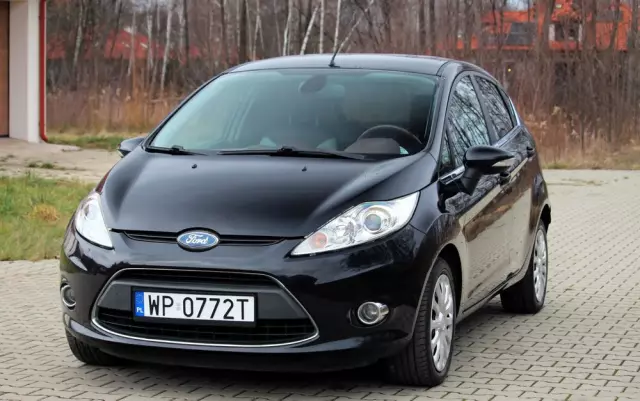 FORD Fiesta 1.6 TDCi Titanium