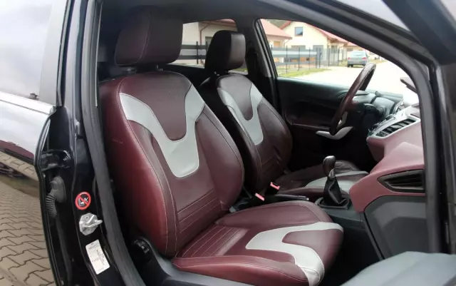 FORD Fiesta 1.6 TDCi Titanium