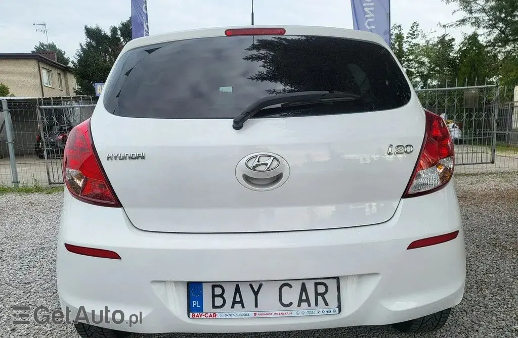 HYUNDAI I20 