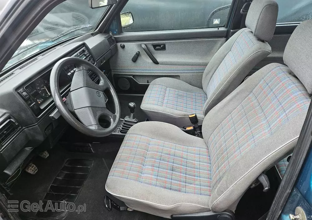 VOLKSWAGEN Golf 1.6 CL D