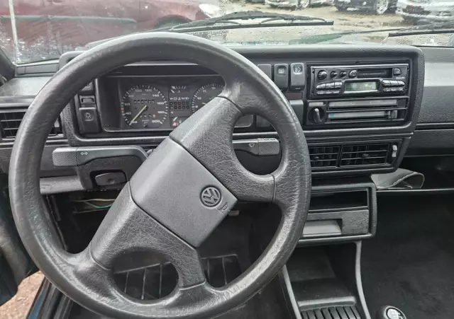 VOLKSWAGEN Golf 1.6 CL D