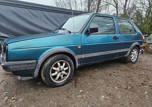 VOLKSWAGEN Golf 1.6 CL D