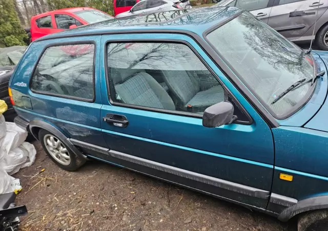 VOLKSWAGEN Golf 1.6 CL D