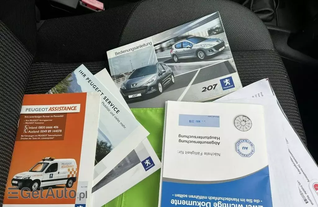PEUGEOT 207 