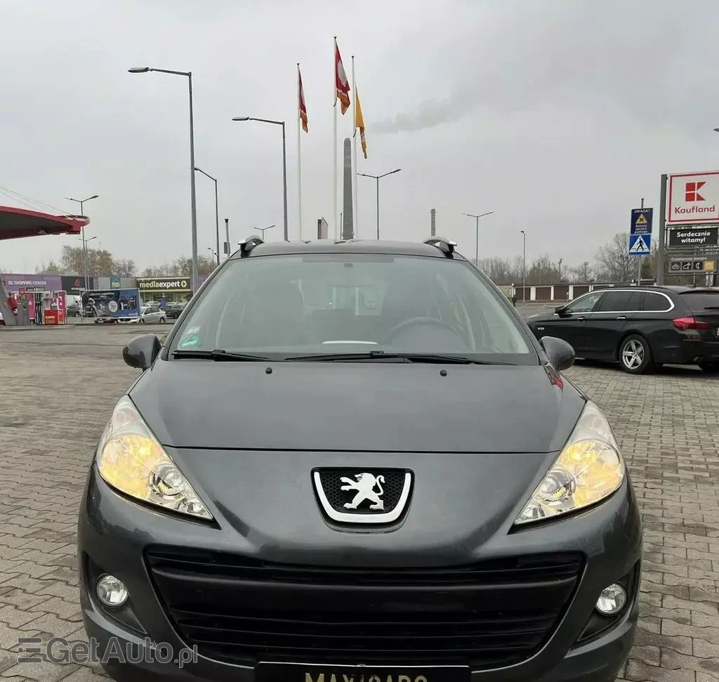PEUGEOT 207 