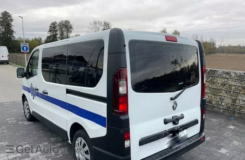RENAULT Trafic 