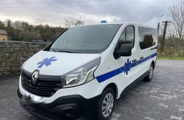 RENAULT Trafic 