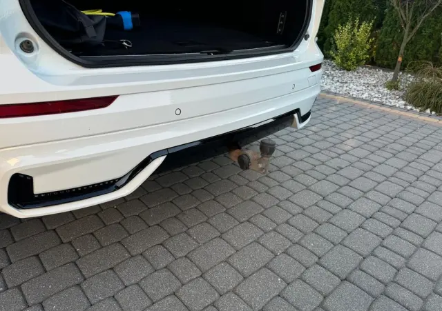 VOLVO XC 60 T8 Plug-In Hybrid AWD R-Design