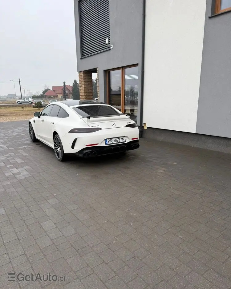 MERCEDES-BENZ AMG GT 43 4-Matic+