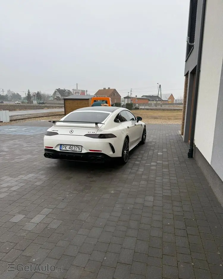 MERCEDES-BENZ AMG GT 43 4-Matic+