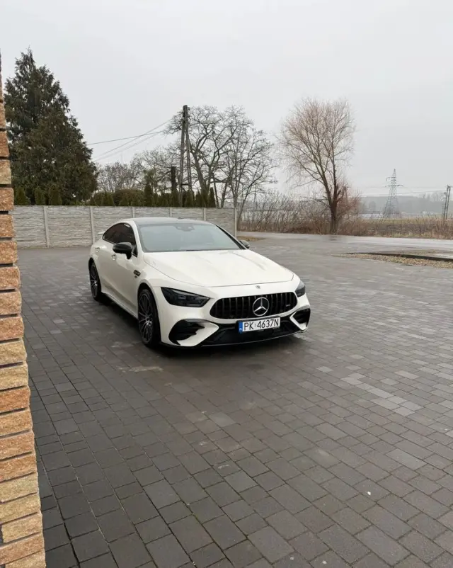MERCEDES-BENZ AMG GT 43 4-Matic+