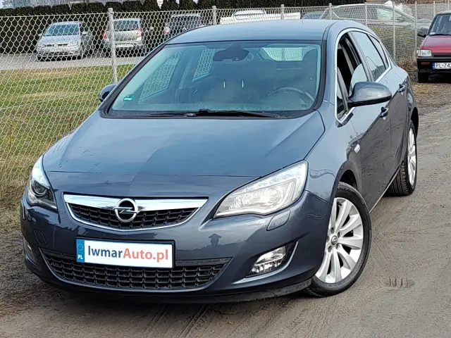 OPEL Astra Edition