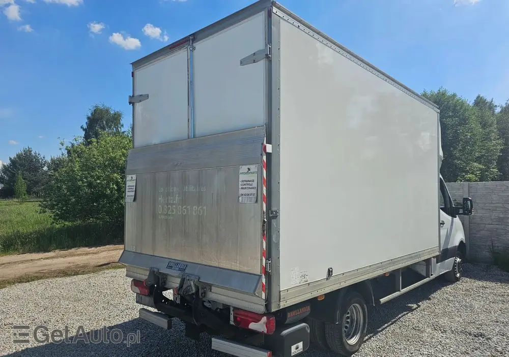 MERCEDES-BENZ SPRINTER 