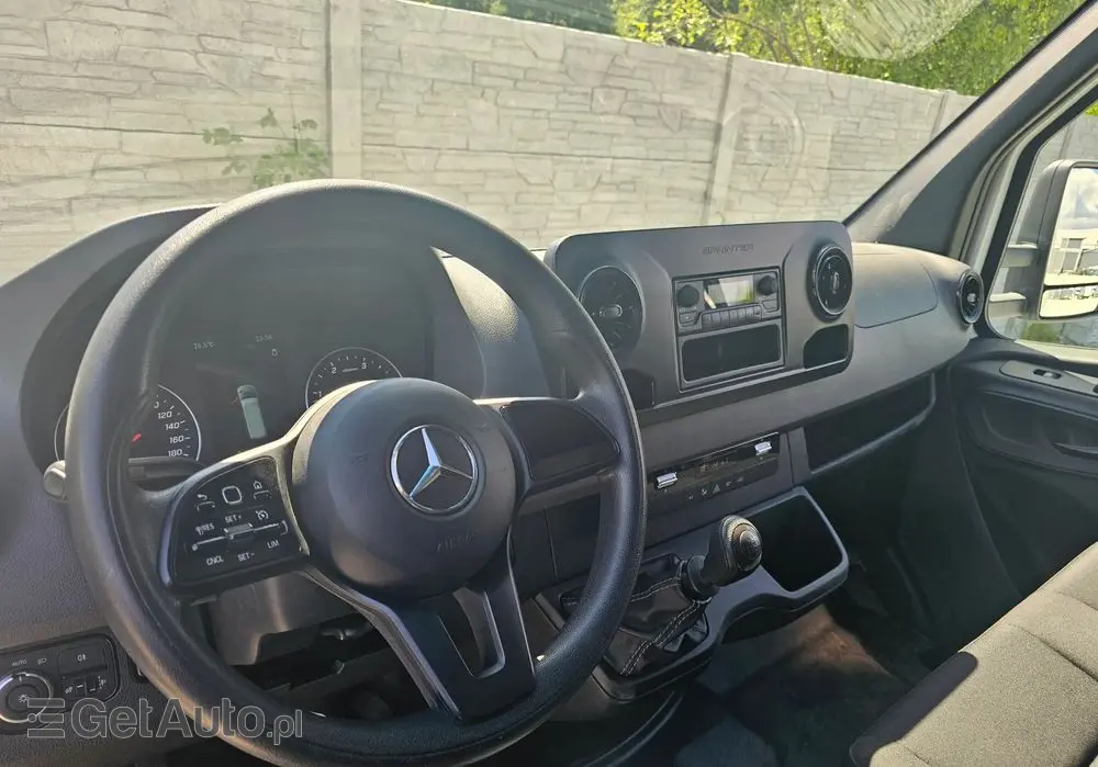 MERCEDES-BENZ SPRINTER 