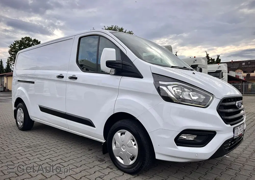 FORD TRANSIT CUSTOM LONG / SALON POLSKA / BEZWYPADKOWA / FAKTURA VAT 23% 