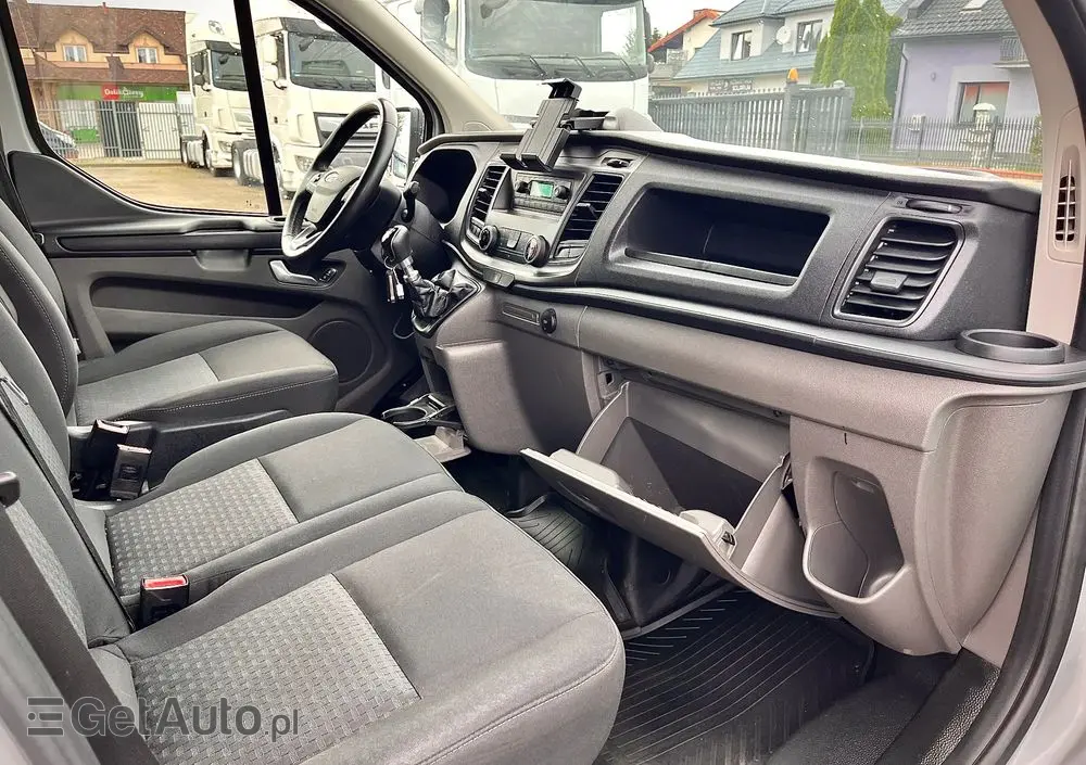 FORD TRANSIT CUSTOM LONG / SALON POLSKA / BEZWYPADKOWA / FAKTURA VAT 23% 