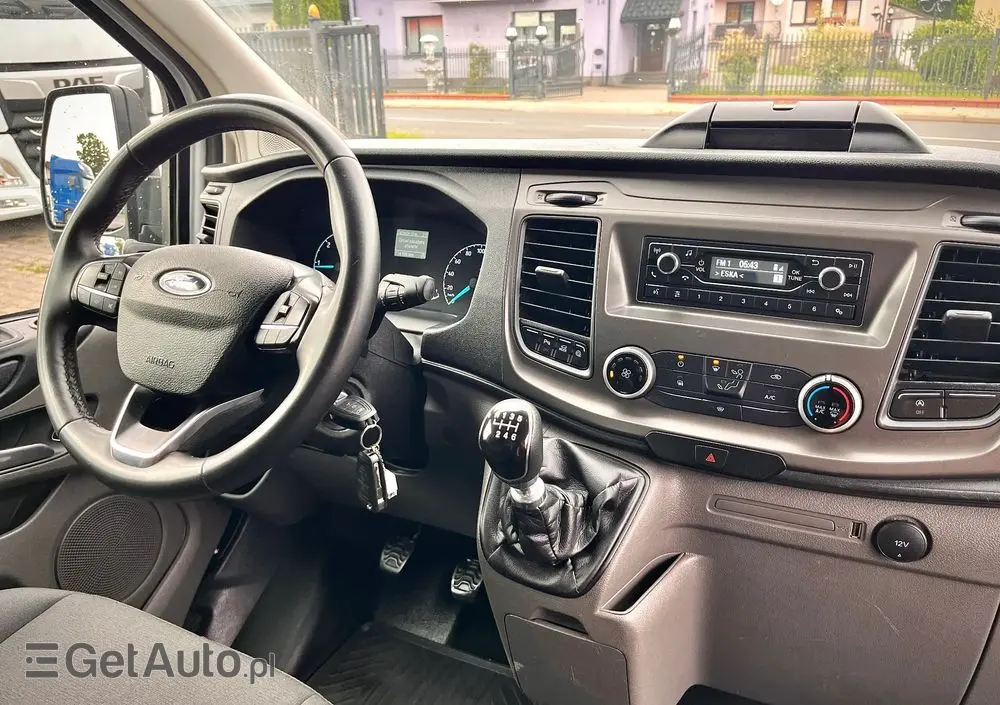 FORD TRANSIT CUSTOM LONG / SALON POLSKA / BEZWYPADKOWA / FAKTURA VAT 23% 