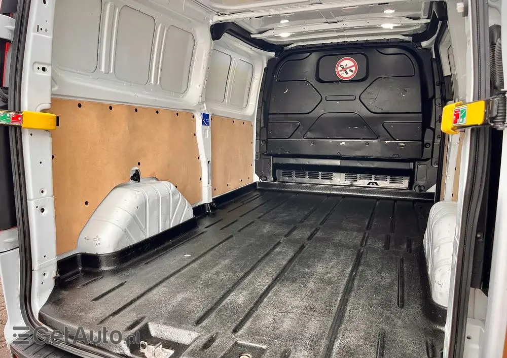 FORD TRANSIT CUSTOM LONG / SALON POLSKA / BEZWYPADKOWA / FAKTURA VAT 23% 