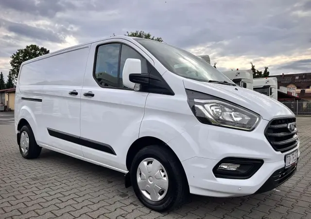 FORD TRANSIT CUSTOM LONG / SALON POLSKA / BEZWYPADKOWA / FAKTURA VAT 23% 