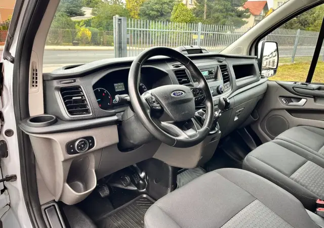 FORD TRANSIT CUSTOM LONG / SALON POLSKA / BEZWYPADKOWA / FAKTURA VAT 23% 