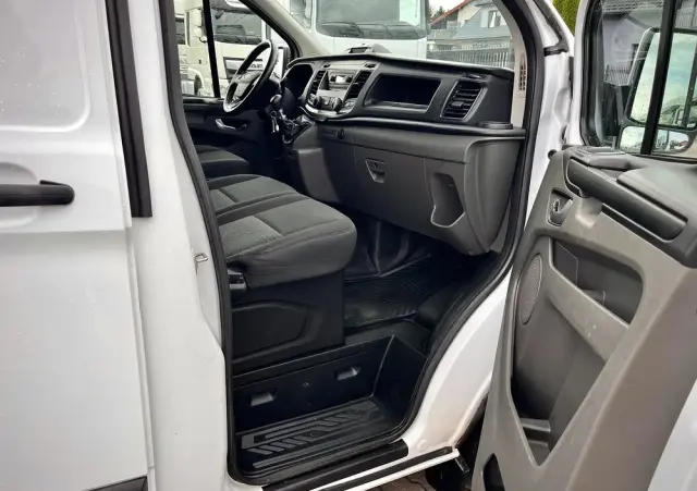 FORD TRANSIT CUSTOM LONG / SALON POLSKA / BEZWYPADKOWA / FAKTURA VAT 23% 