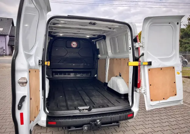 FORD TRANSIT CUSTOM LONG / SALON POLSKA / BEZWYPADKOWA / FAKTURA VAT 23% 