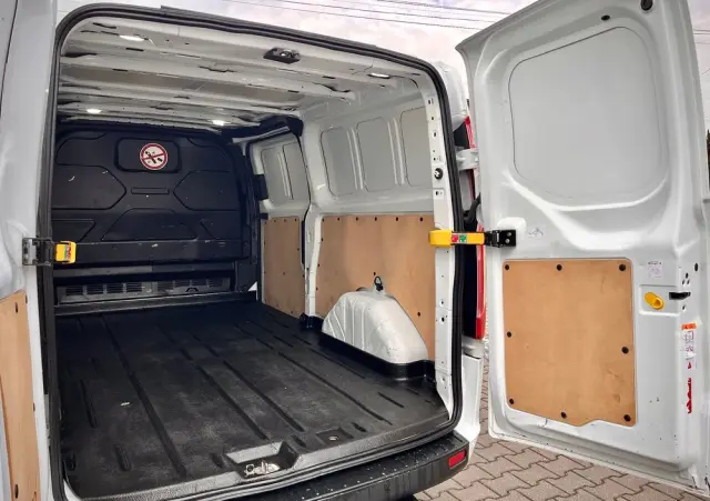 FORD TRANSIT CUSTOM LONG / SALON POLSKA / BEZWYPADKOWA / FAKTURA VAT 23% 