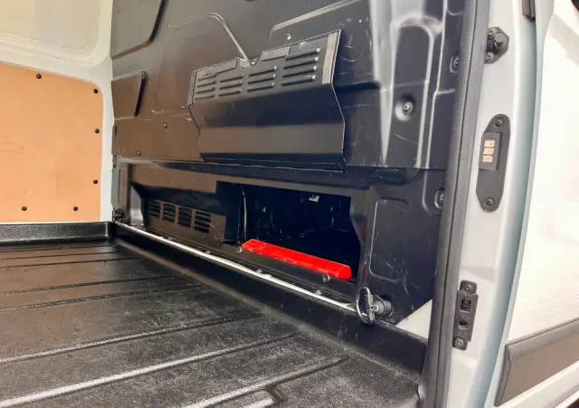 FORD TRANSIT CUSTOM LONG / SALON POLSKA / BEZWYPADKOWA / FAKTURA VAT 23% 